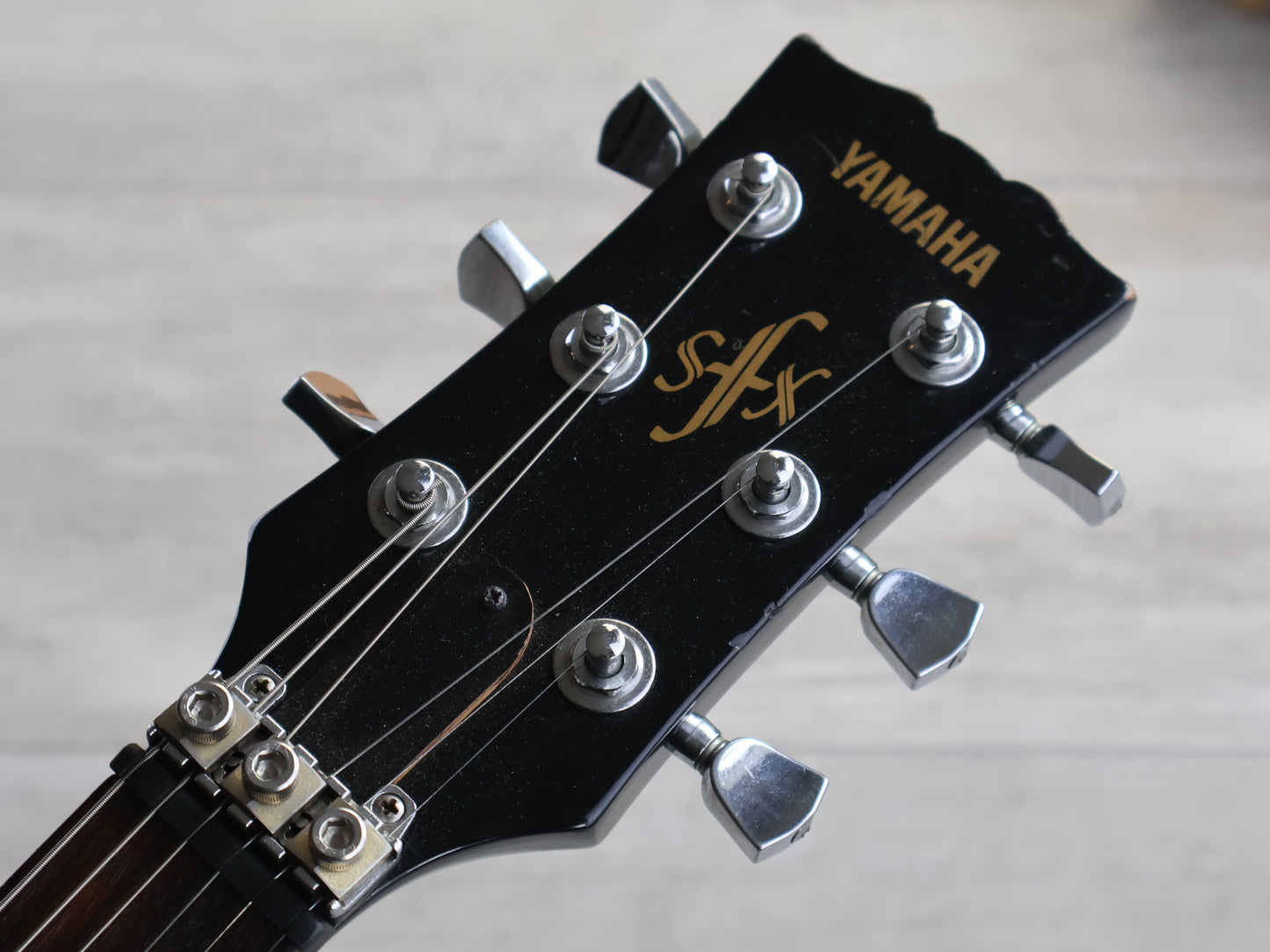 1987 Yamaha Japan SFX-III Kyoji Yamamoto Artist Model (Red & Black Sunburst)