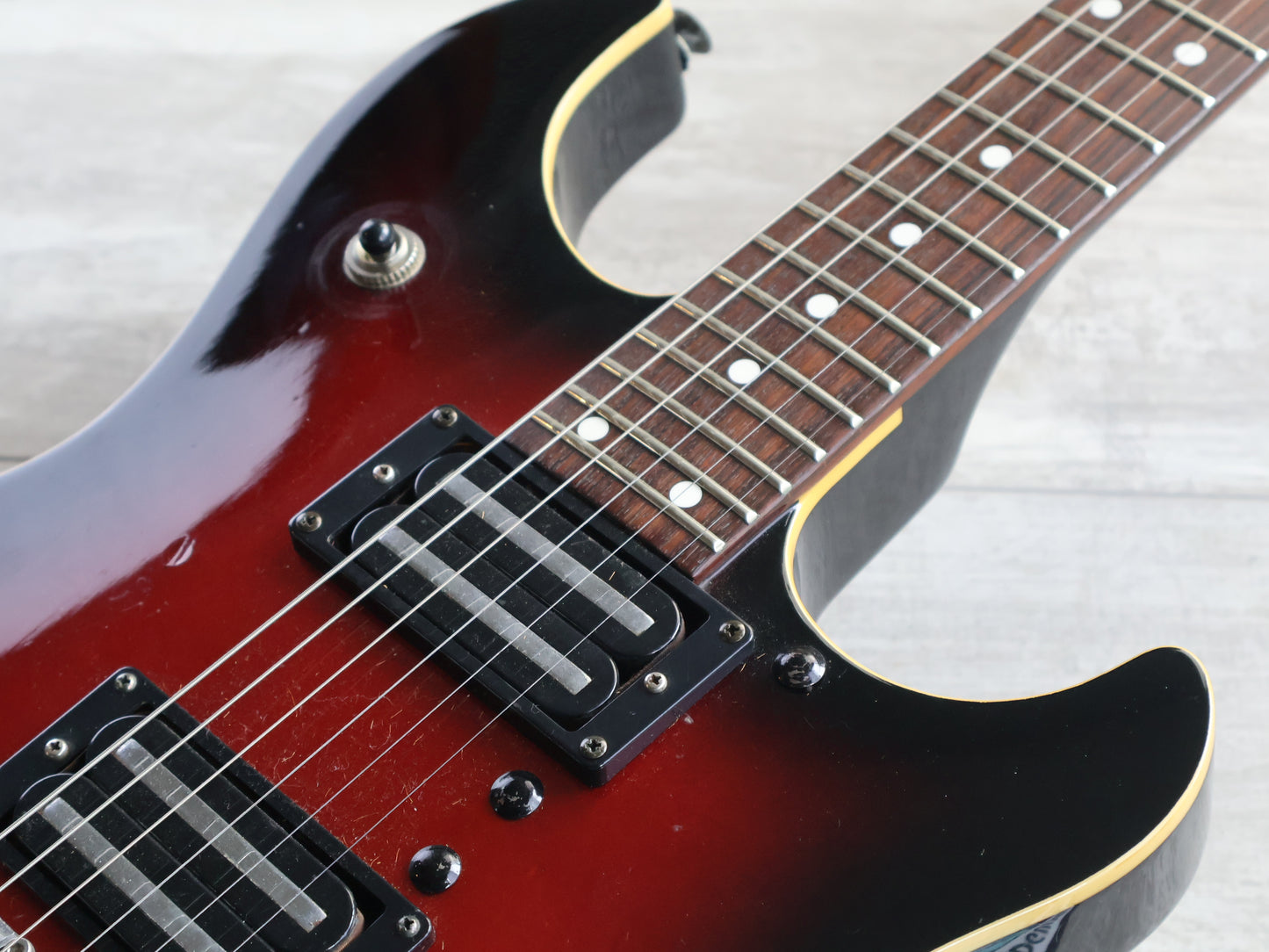 1987 Yamaha Japan SFX-III Kyoji Yamamoto Artist Model (Red & Black Sunburst)