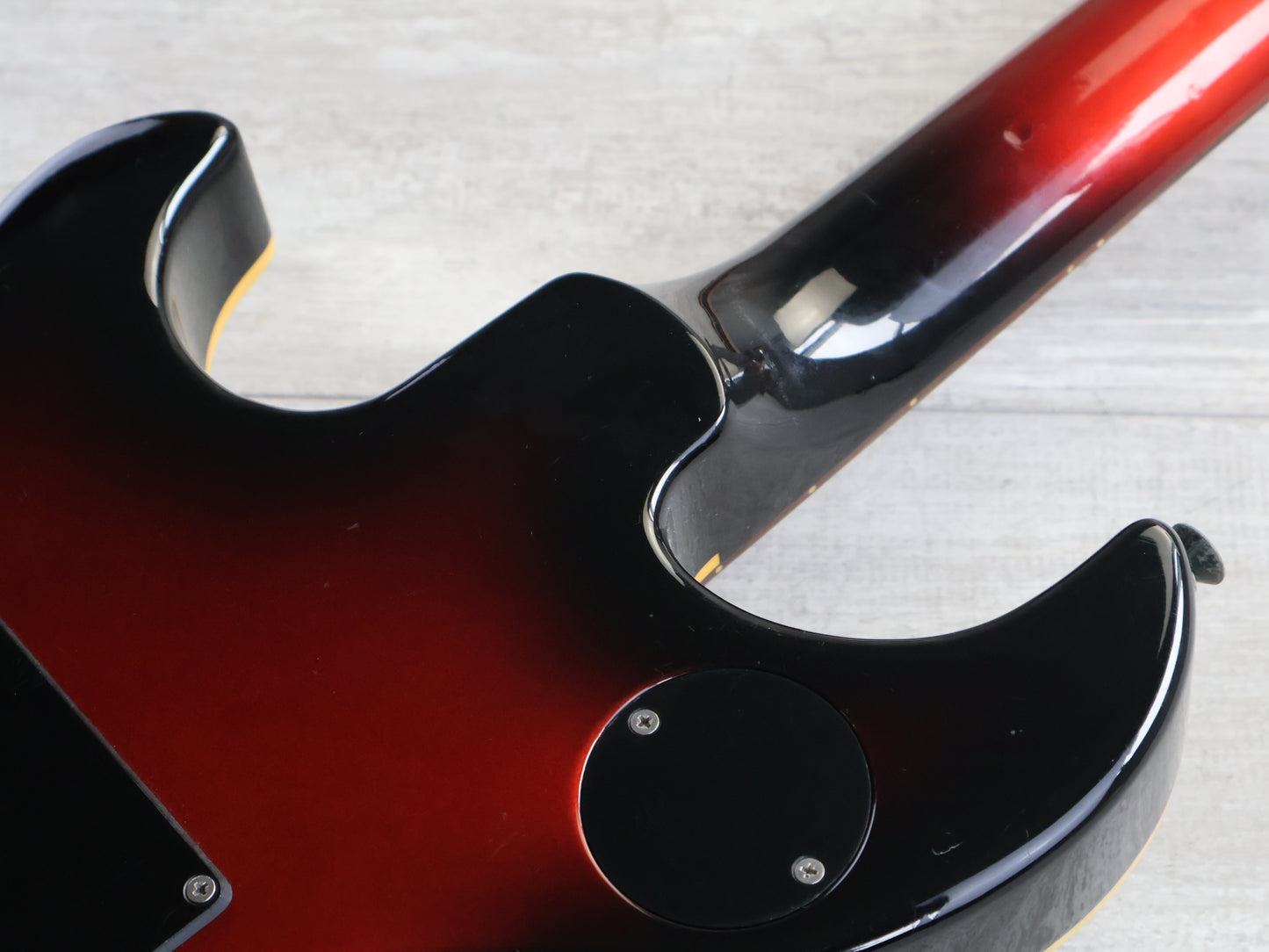 1987 Yamaha Japan SFX-III Kyoji Yamamoto Artist Model (Red & Black Sunburst)