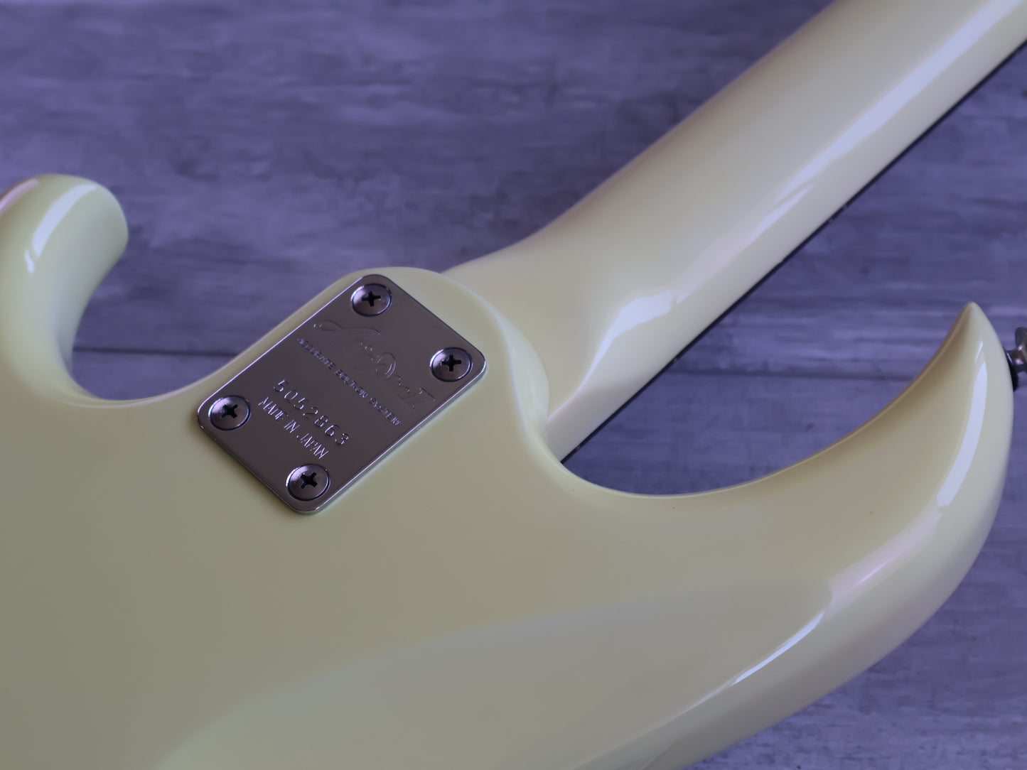 1985 Aria Pro II Japan RSB-Medium II Bass (Pearl White)