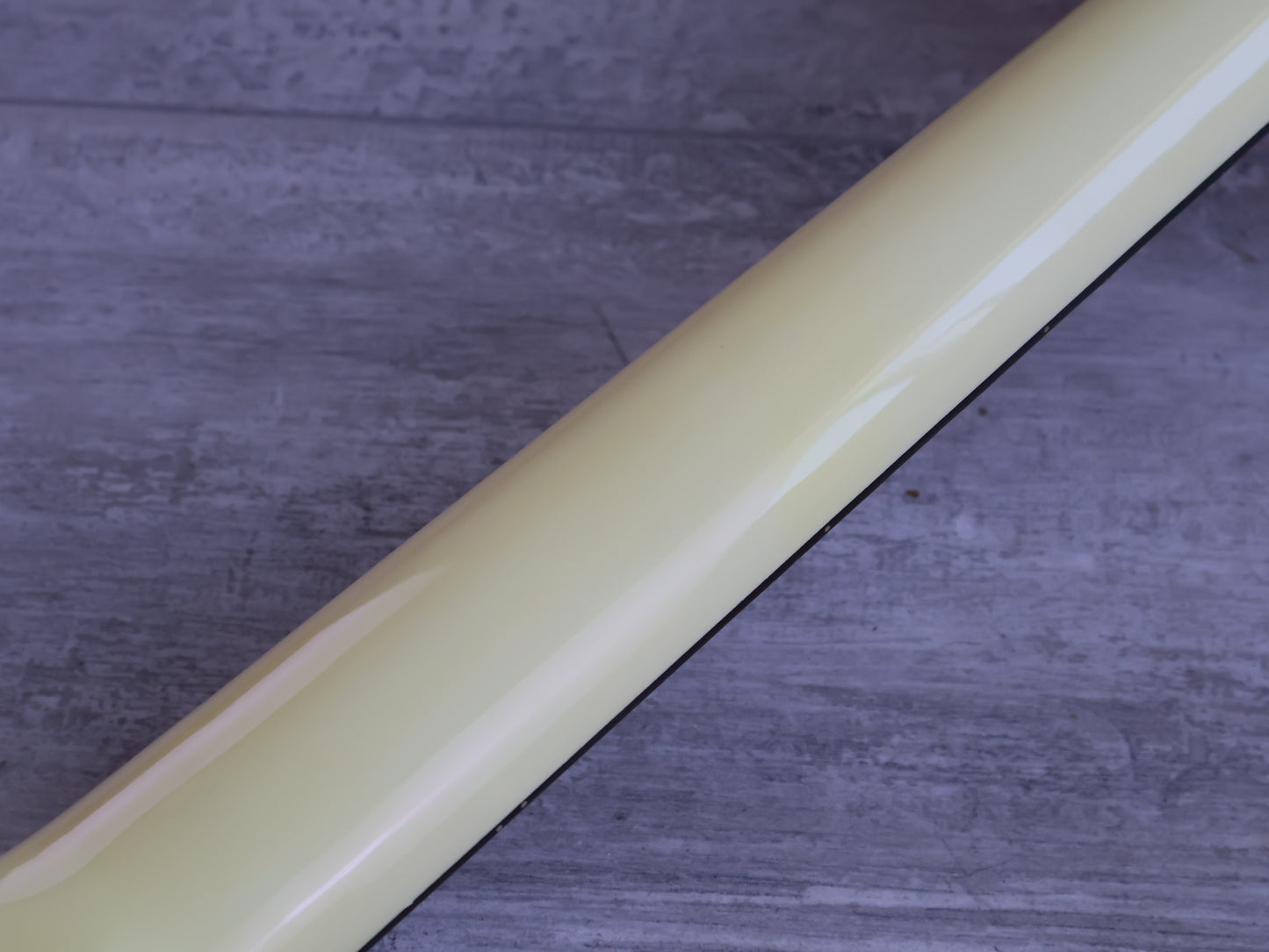 1985 Aria Pro II Japan RSB-Medium II Bass (Pearl White)