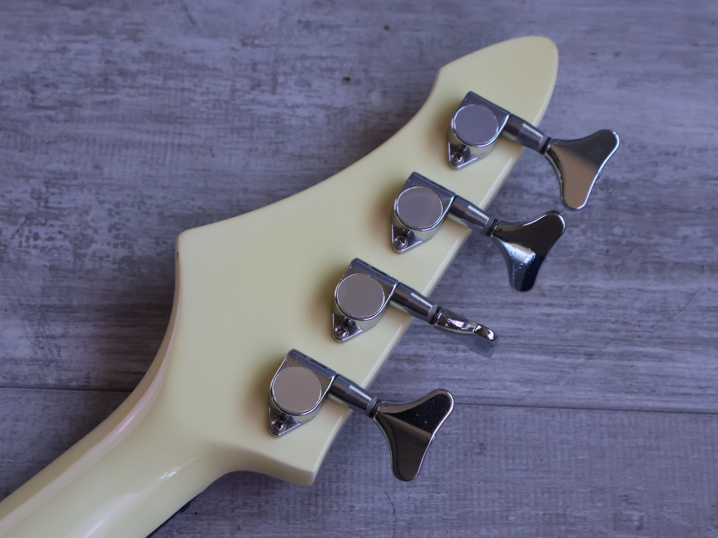 1985 Aria Pro II Japan RSB-Medium II Bass (Pearl White)