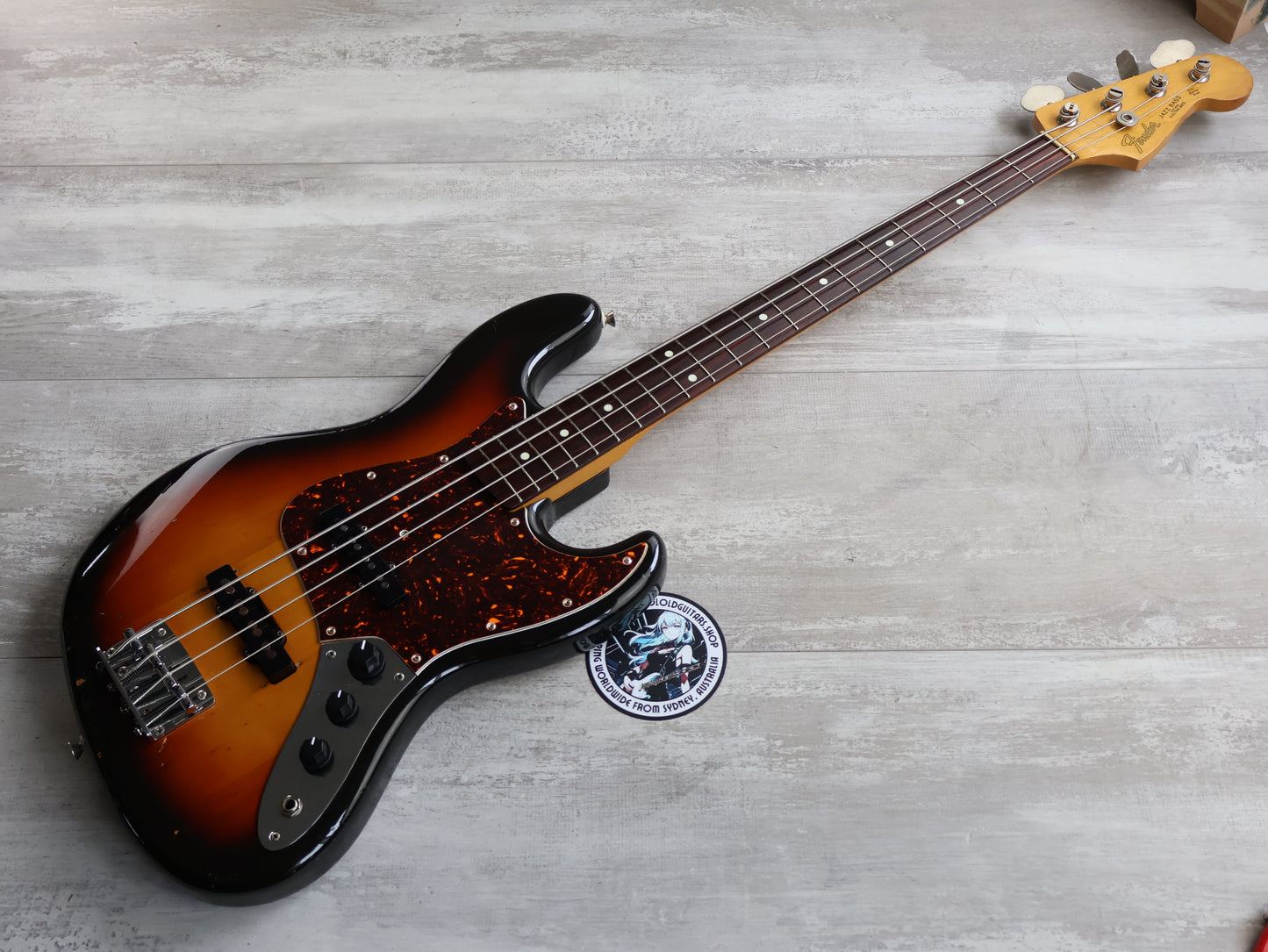 1986 Fender Japan JB406-60 Medium Scale Jazz Bass (Sunburst)