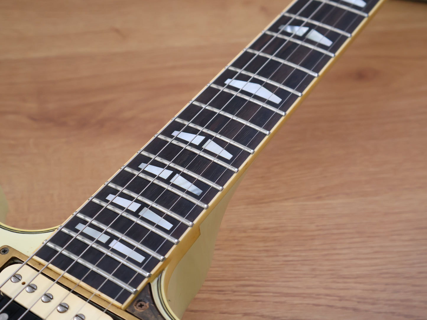 1987 Yamaha Japan SG-1987 Double Cutaway Les Paul (Cream)