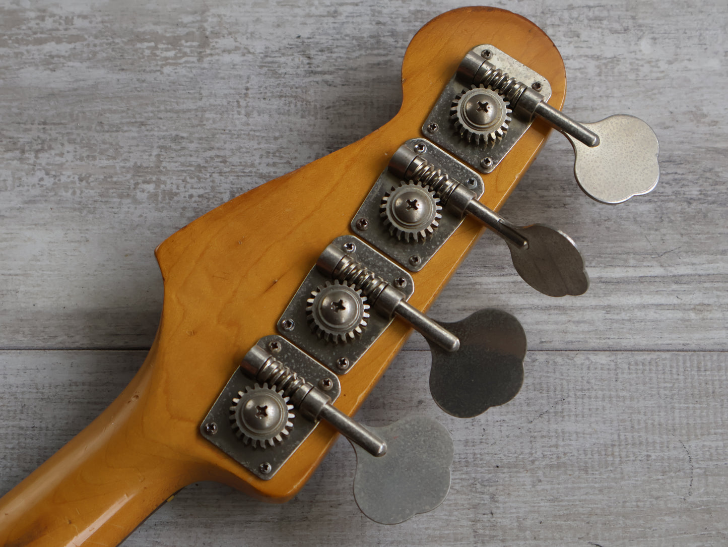 1986 Fender Japan JB406-60 Medium Scale Jazz Bass (Sunburst)