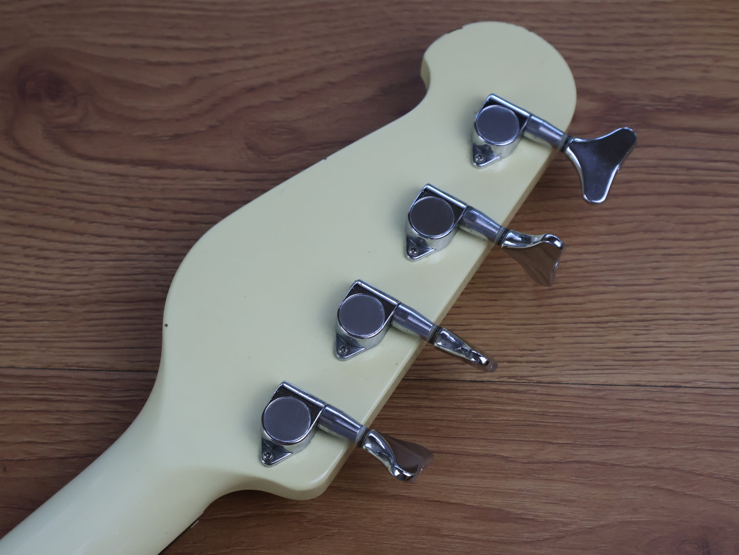 1985 Yamaha Japan BB-V Broad Bass (Aged White)
