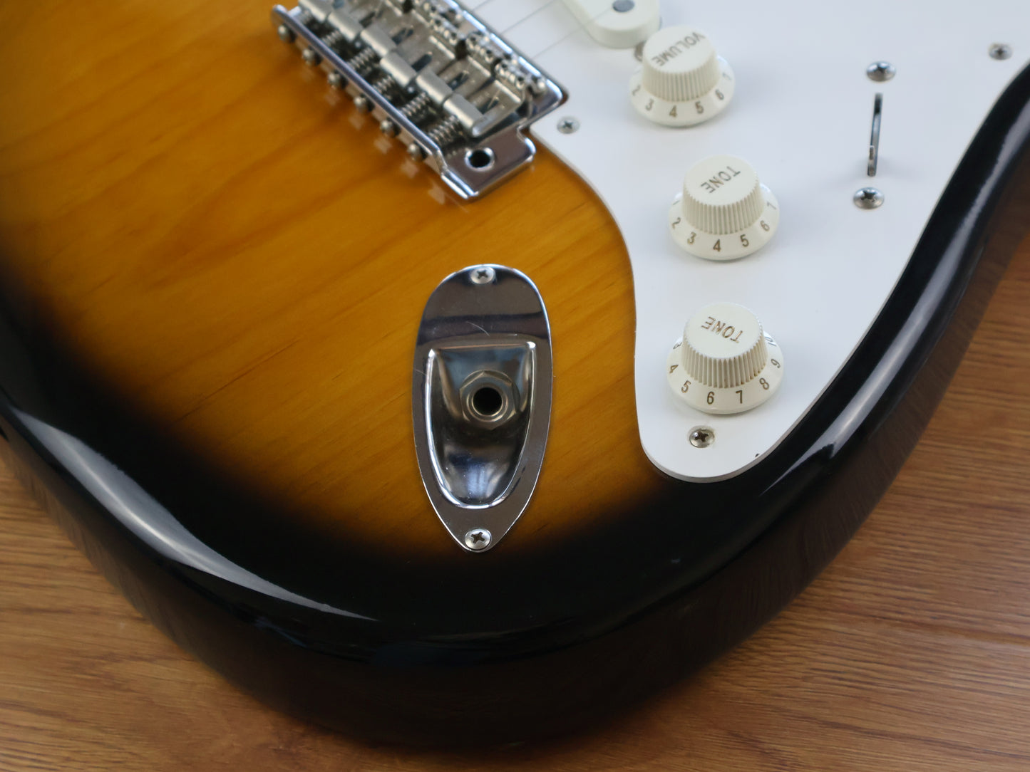 1999 Fender Japan ST57-70TX '57 Reissue Stratocaster w/Texas Specials (Brown Sunburst)