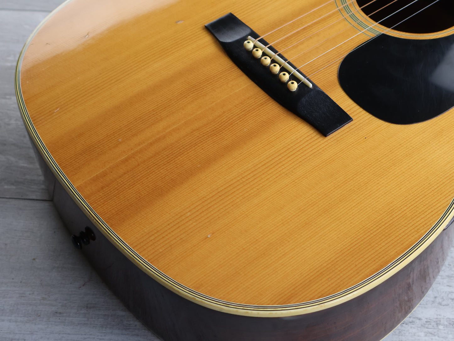 1980's Morris F-15 Japanese Vintage Folk OM Acoustic Guitar (Natural)