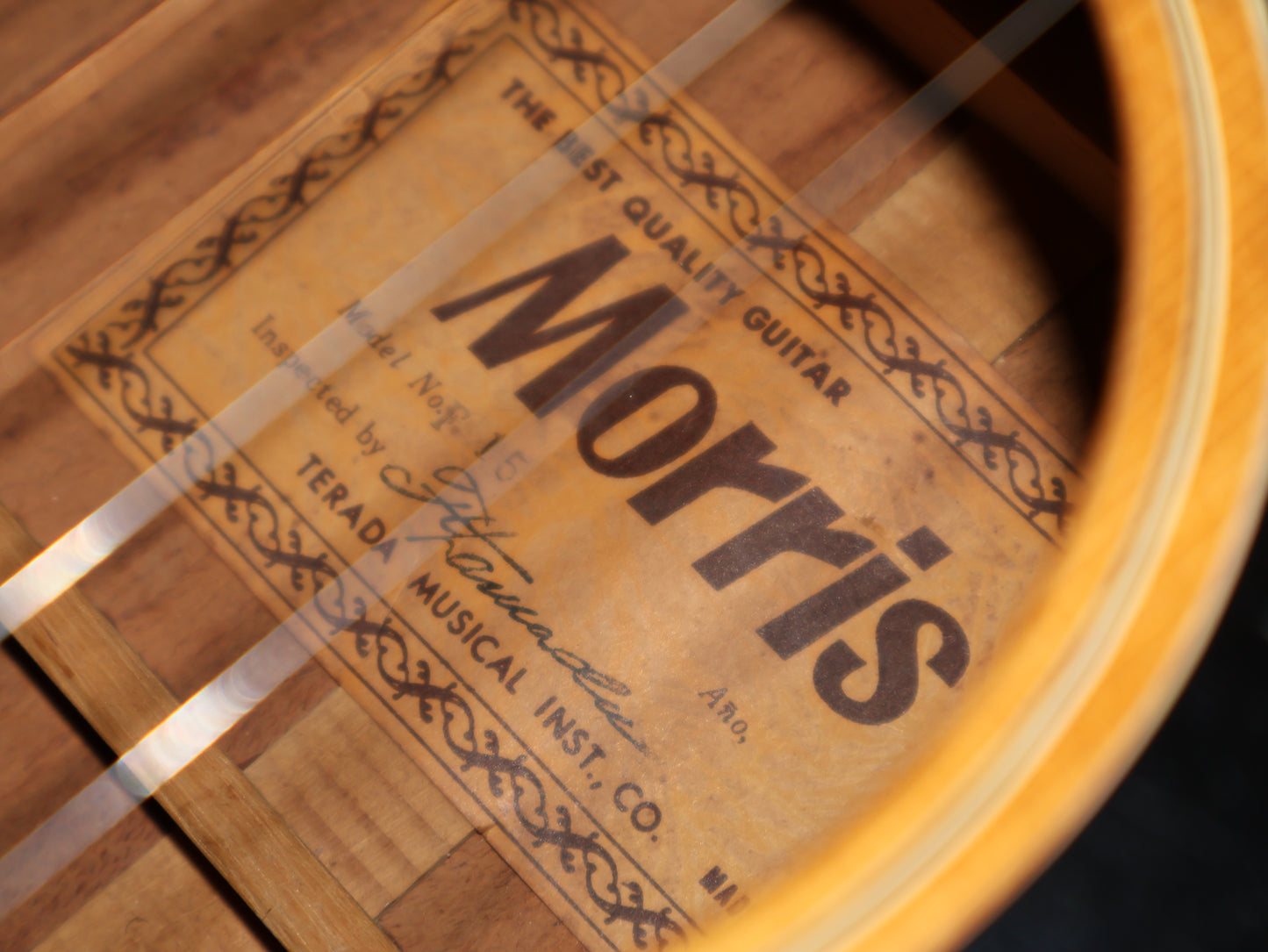 1980's Morris F-15 Japanese Vintage Folk OM Acoustic Guitar (Natural)