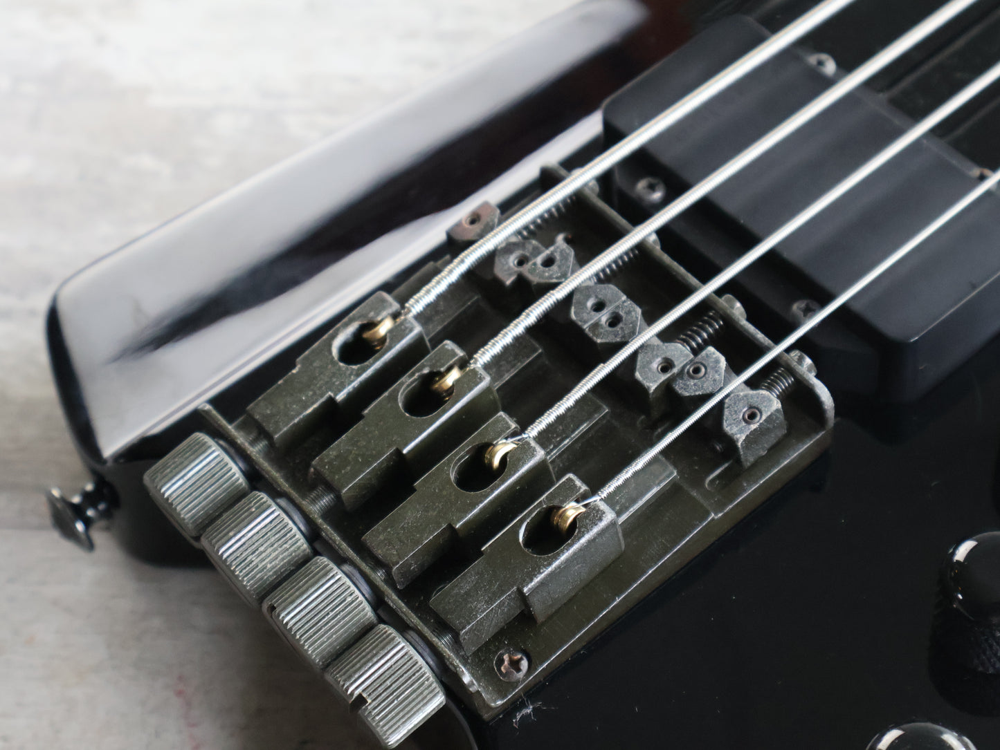 1980's Yamaha Japan BX-1 Headless Neckthrough Bass (Black)