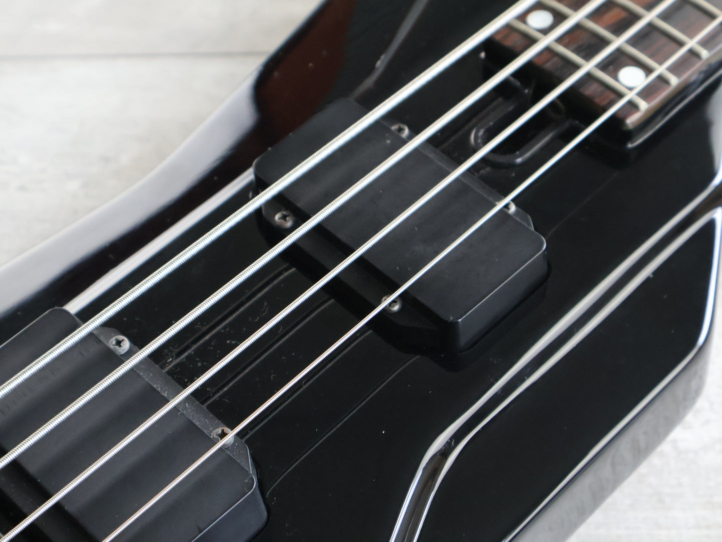 1980's Yamaha Japan BX-1 Headless Neckthrough Bass (Black)