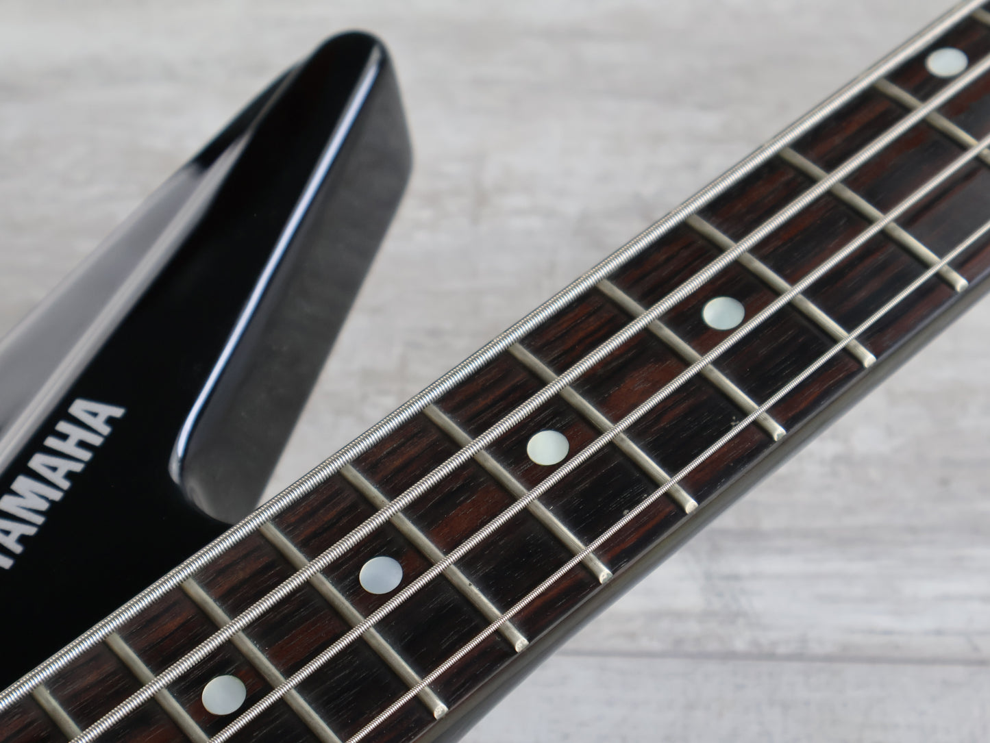 1980's Yamaha Japan BX-1 Headless Neckthrough Bass (Black)