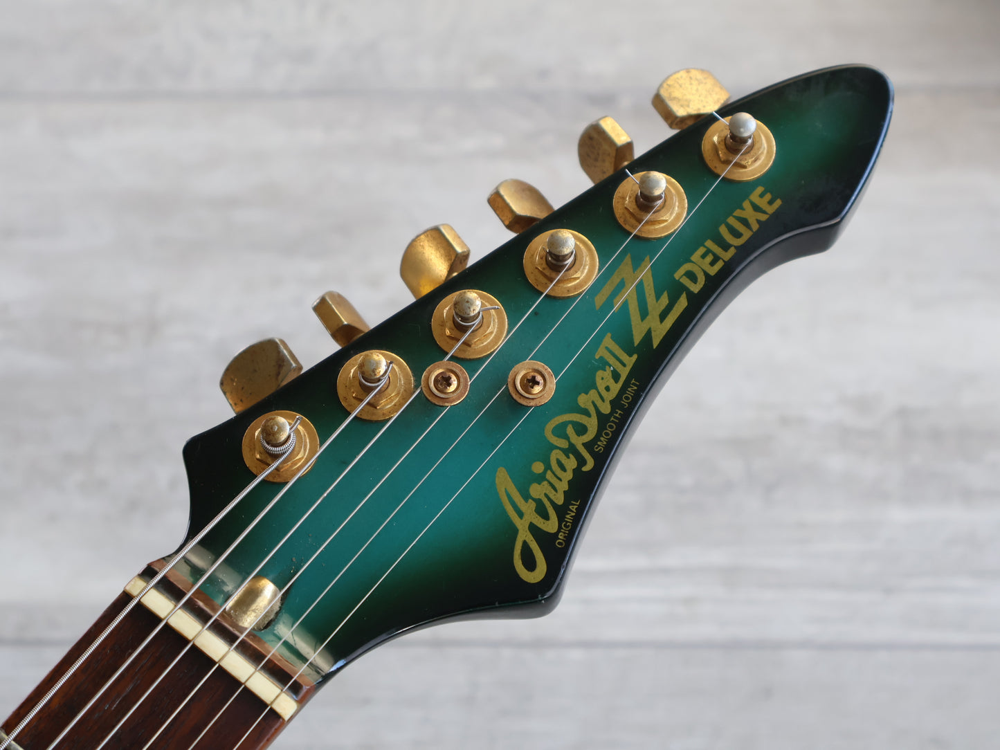 1983 Aria Pro II Japan ZZ Deluxe Explorer (Black Blue Sunburst)