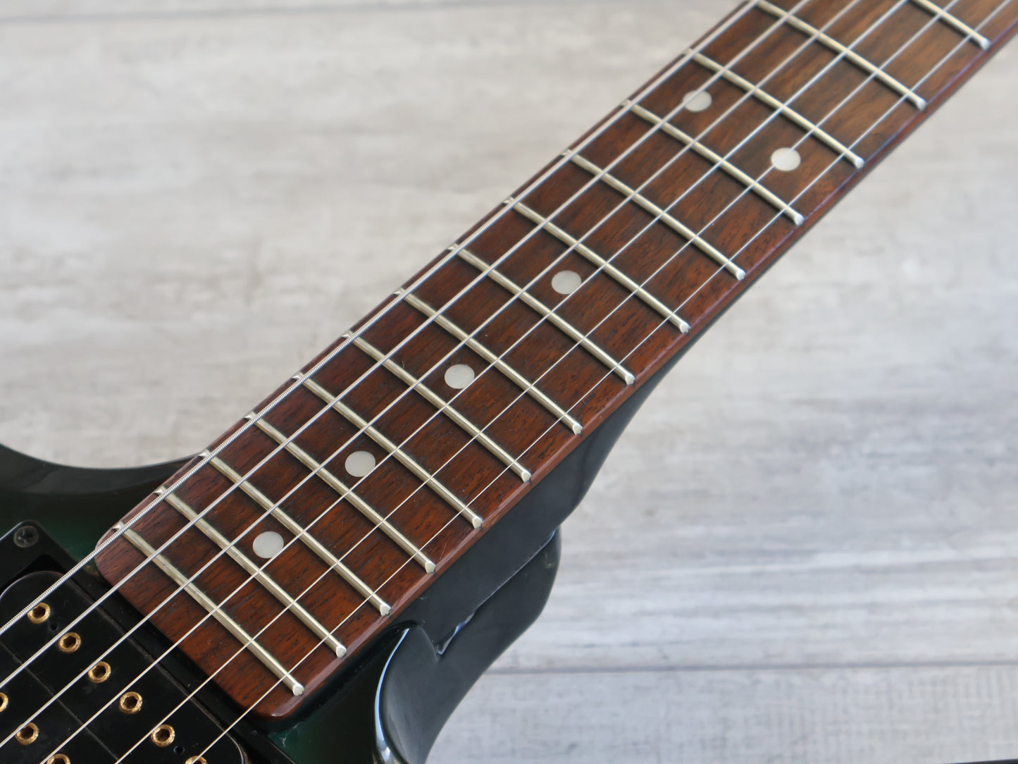 1983 Aria Pro II Japan ZZ Deluxe Explorer (Black Blue Sunburst)