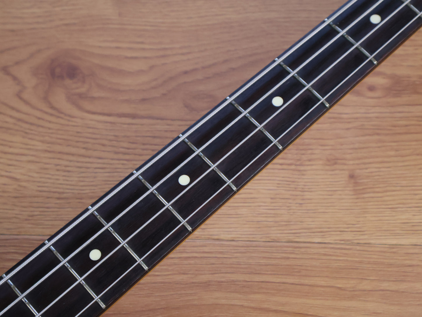 1993 Fender Japan JB62G-70 '62 Reissue Jazz Bass (Transparent Blue)