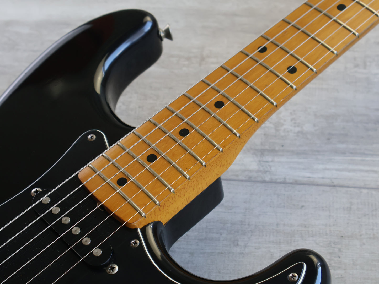 1987 Fender Japan ST54 '54 Reissue Vintage Stratocaster (Black)