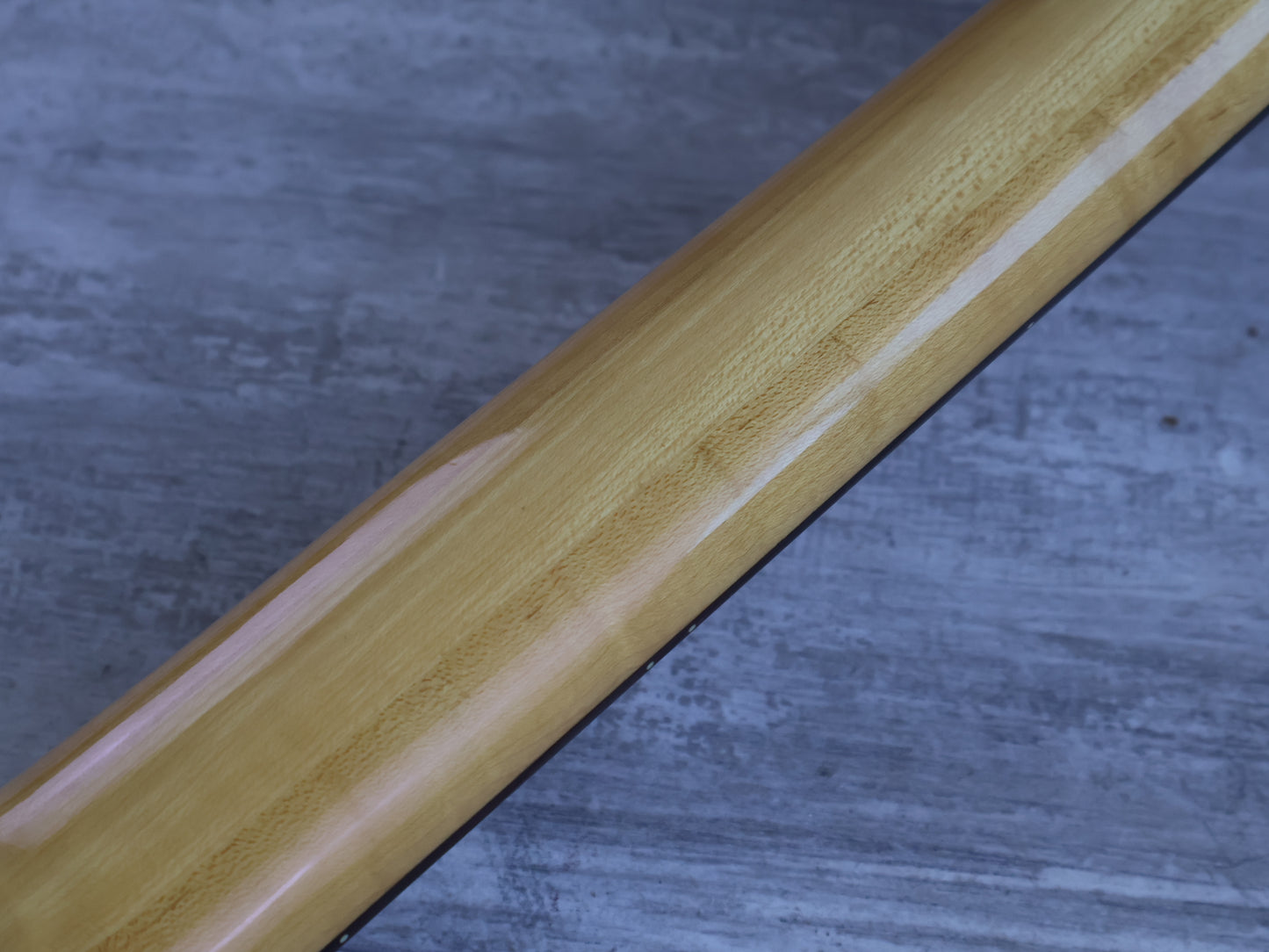 1982 Aria Pro II Japan CSB-380 Cardinal Medium Scale Bass (Transparent Blue)