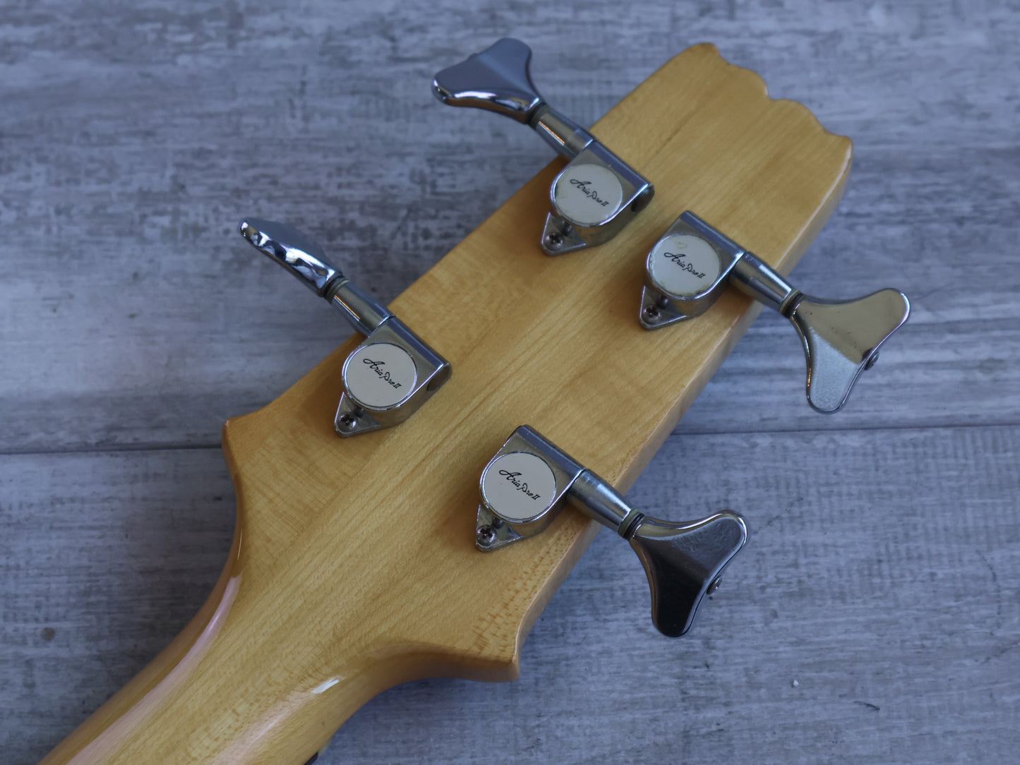 1982 Aria Pro II Japan CSB-380 Cardinal Medium Scale Bass (Transparent Blue)