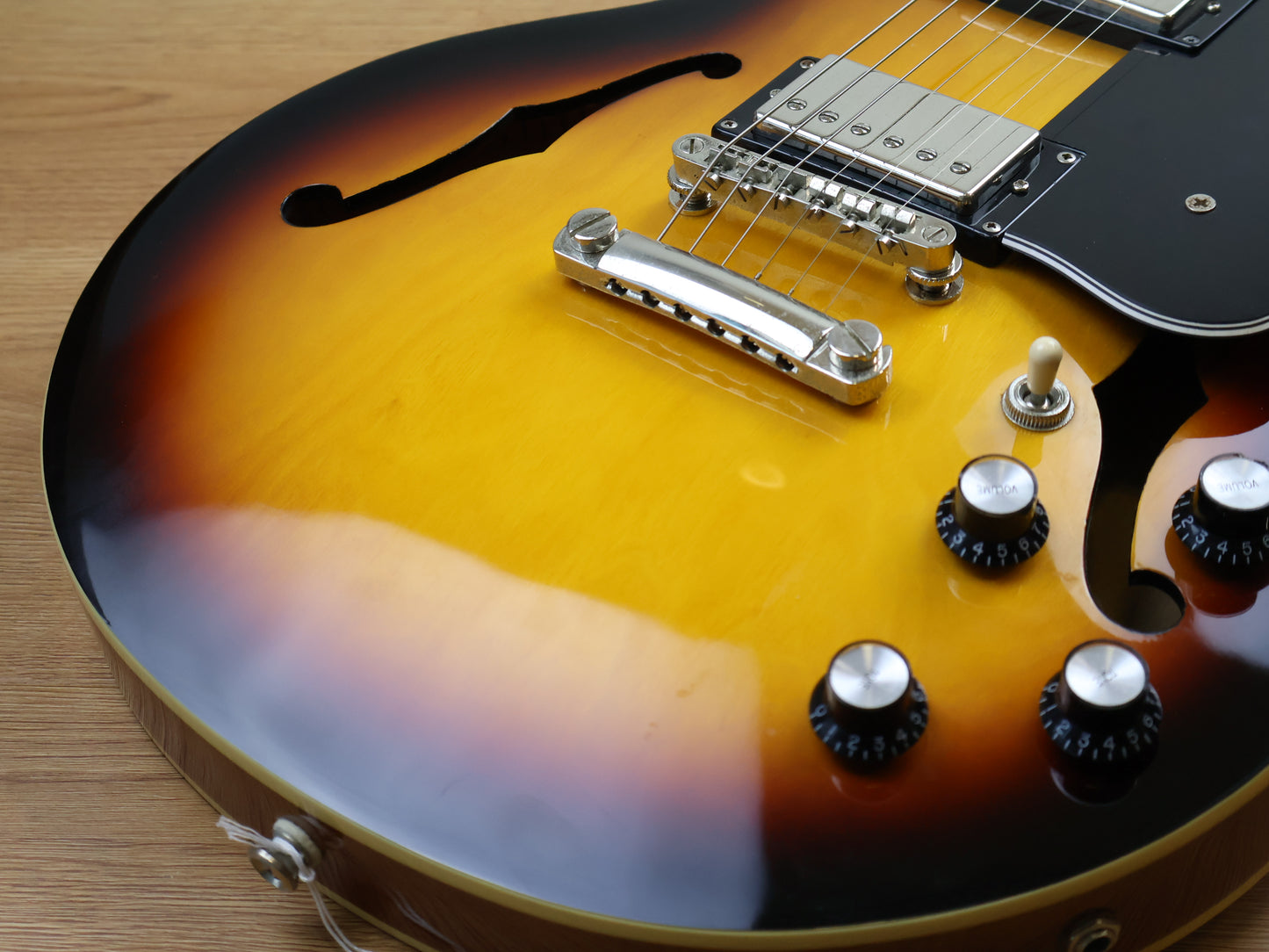 2023 Epiphone ES-339 (Sunburst)