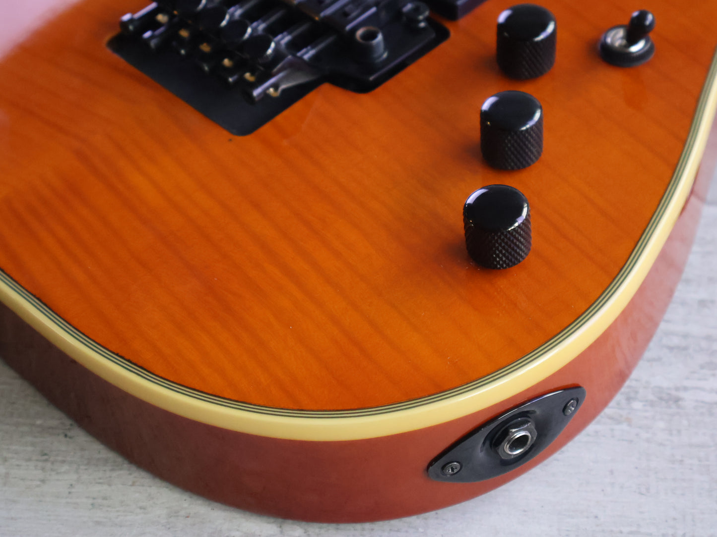 2008 Schecter Sunset Extreme FR HH Superstrat (Amber)