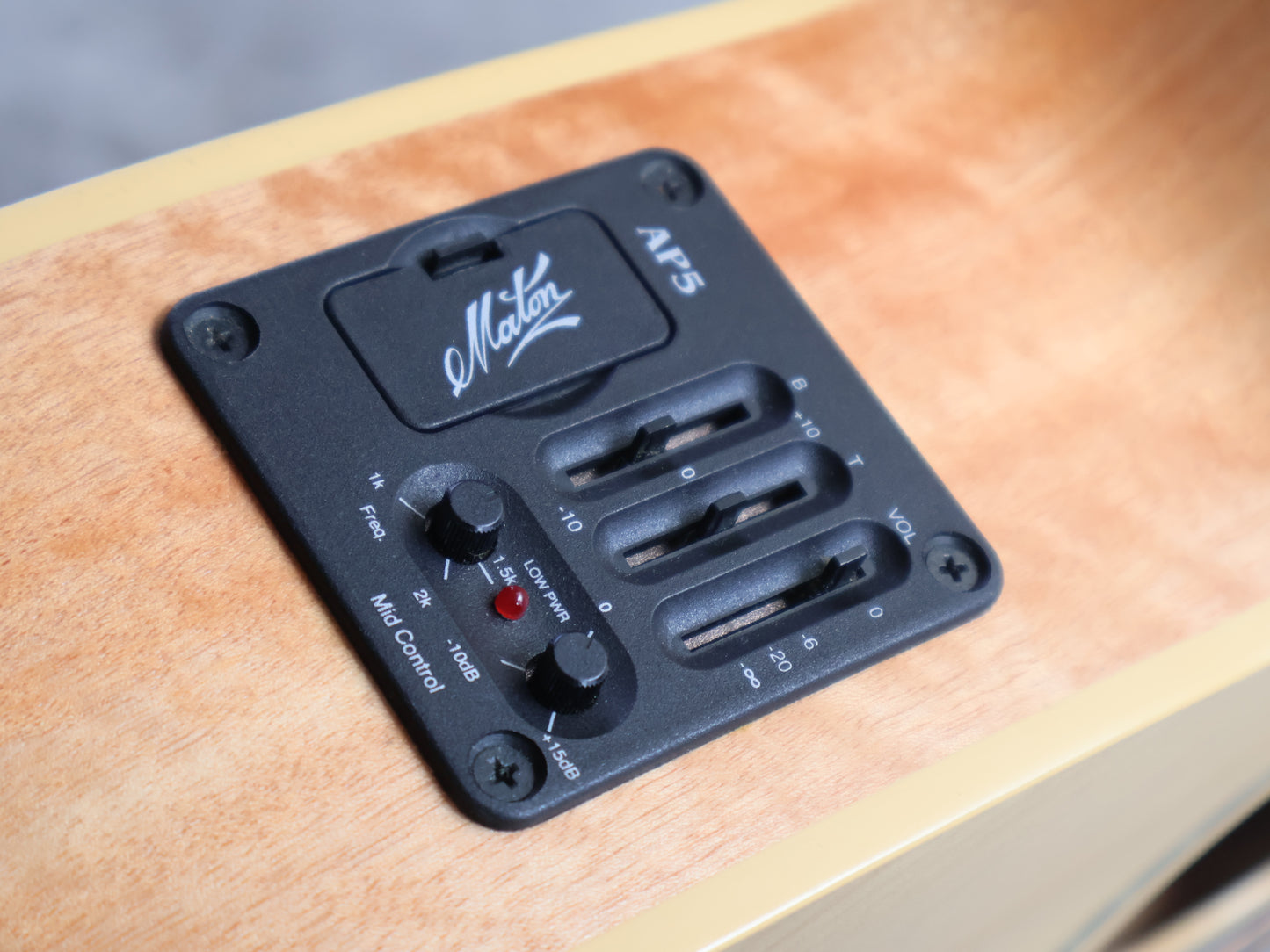 Maton EBG808CL Performer Acoustic Electric Guitar