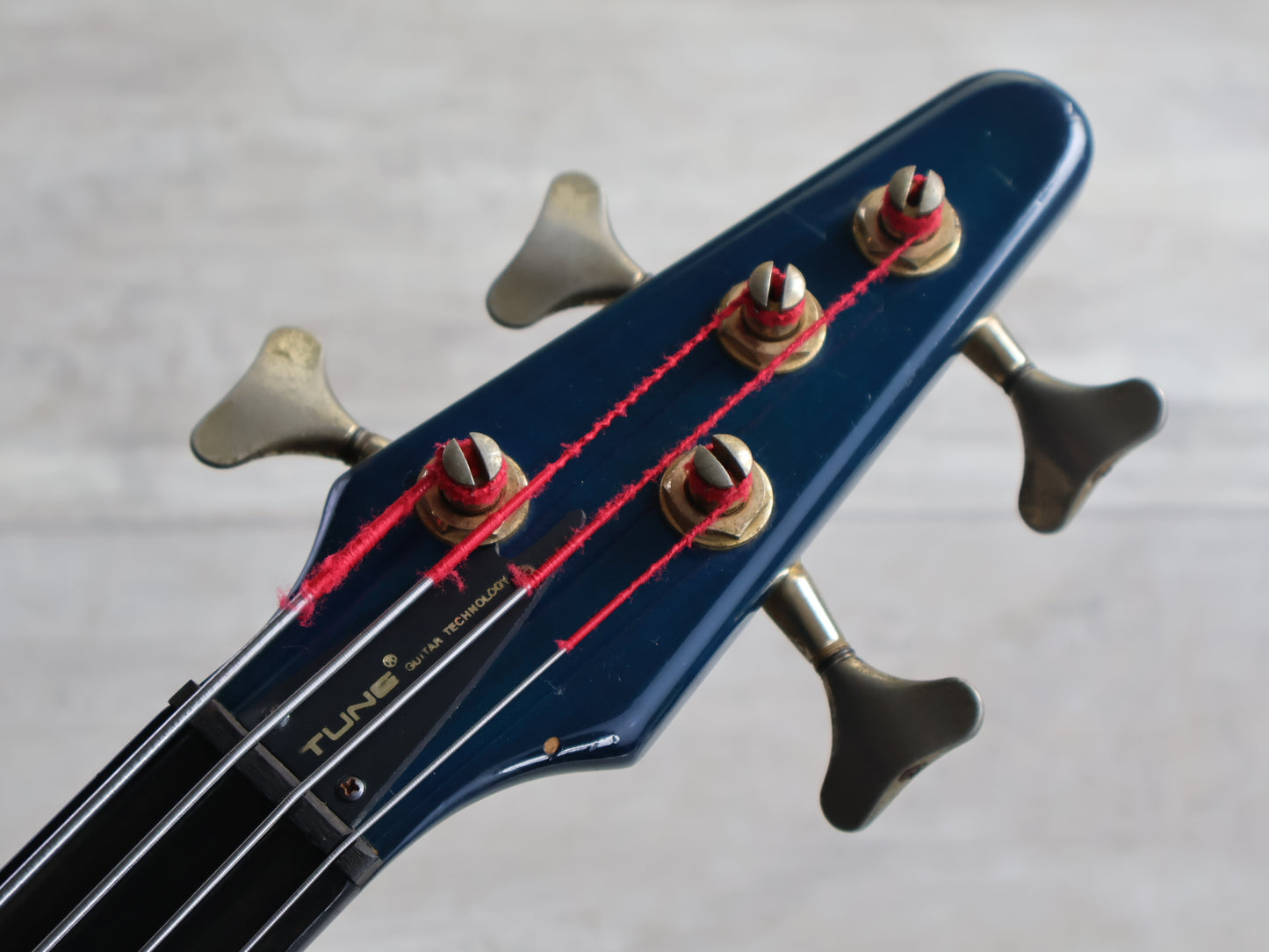 1980's TUNE "Bass Maniac" Japan TB-02 Fretless Bass Guitar (Transparent Blue)