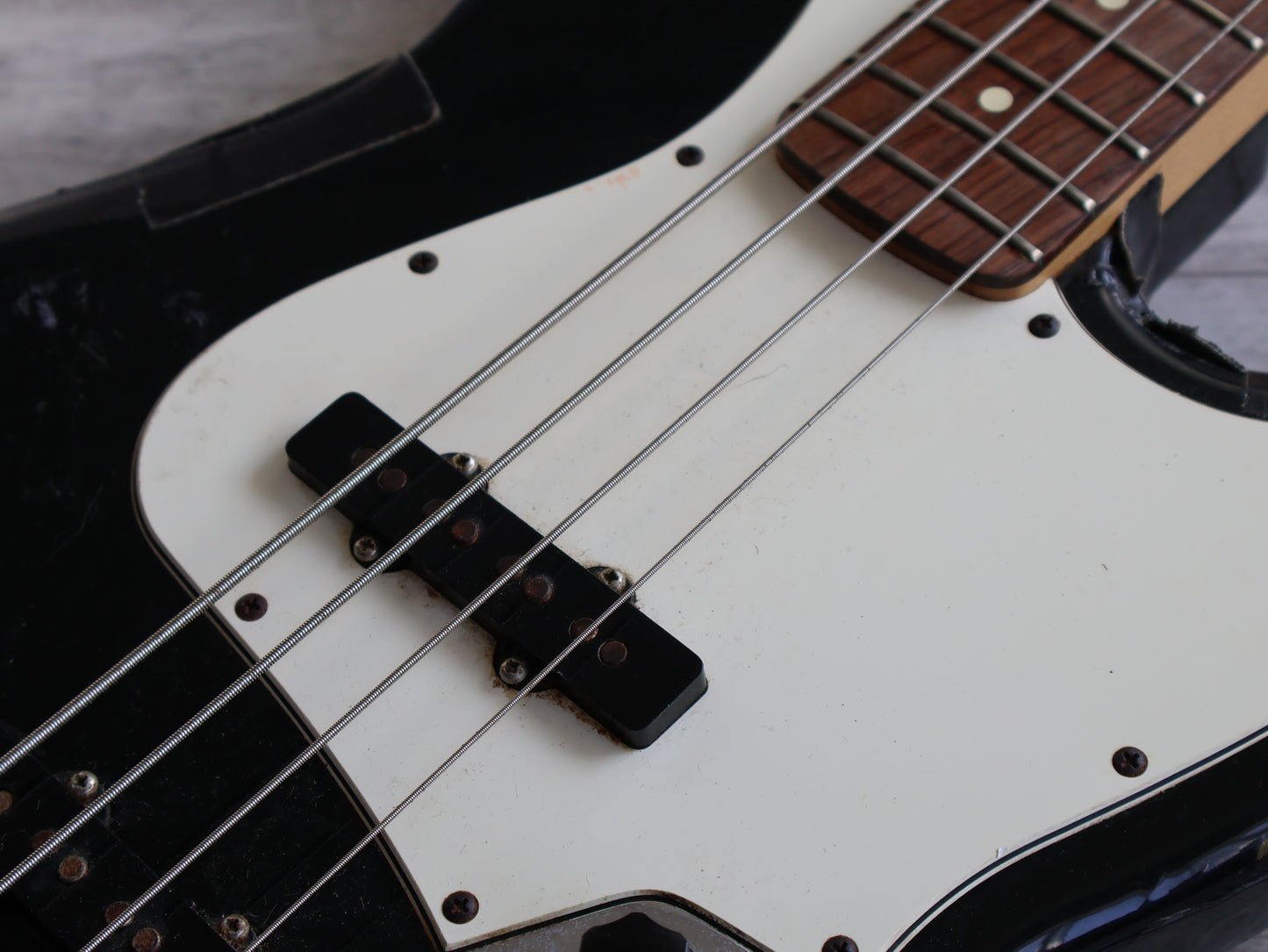 2001 Fender Jazz Bass (Gifted by Courtney Love)