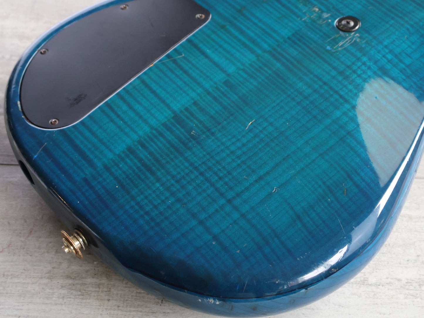 1980's TUNE "Bass Maniac" Japan TB-02 Fretless Bass Guitar (Transparent Blue)