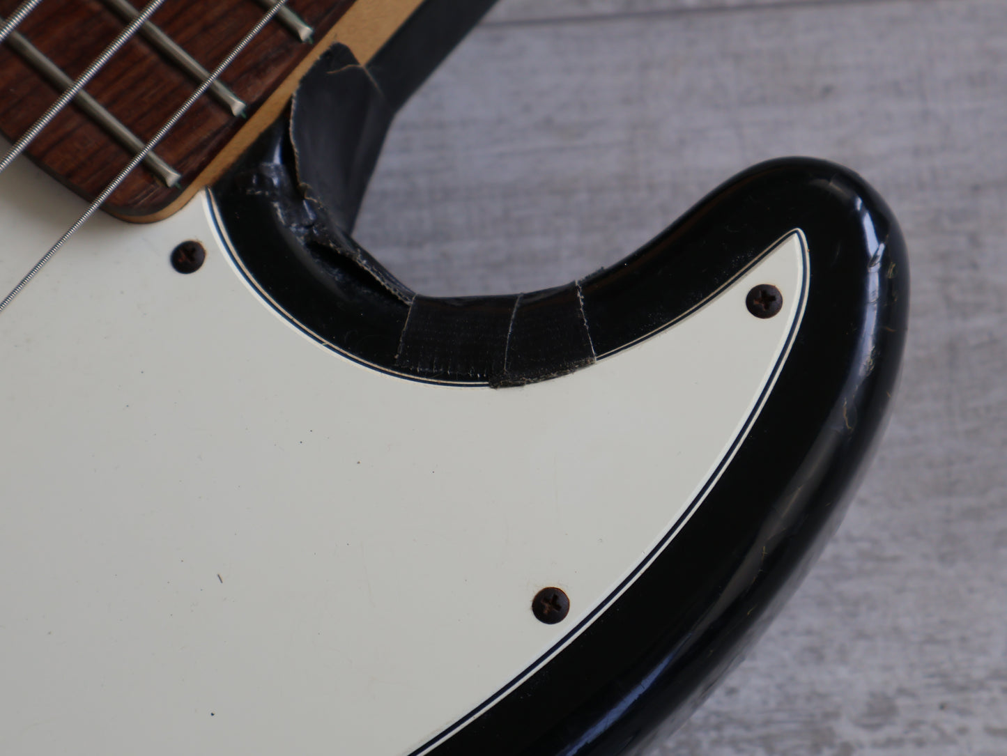 2001 Fender Jazz Bass (Gifted by Courtney Love)