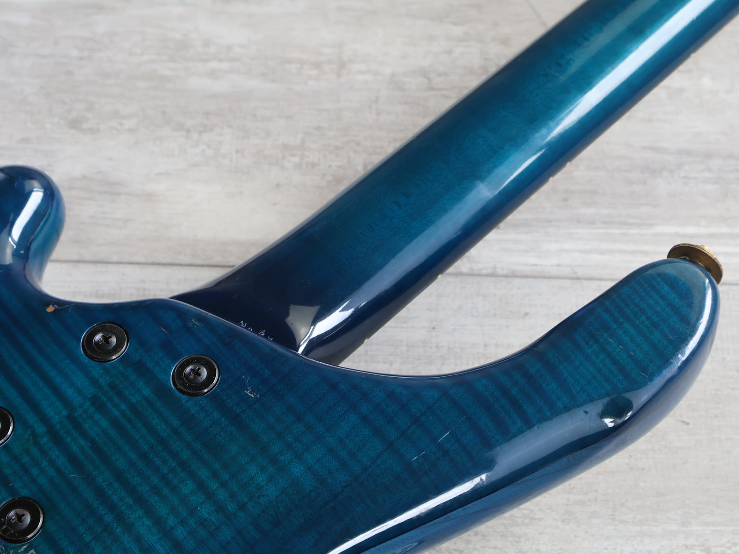 1980's TUNE "Bass Maniac" Japan TB-02 Fretless Bass Guitar (Transparent Blue)