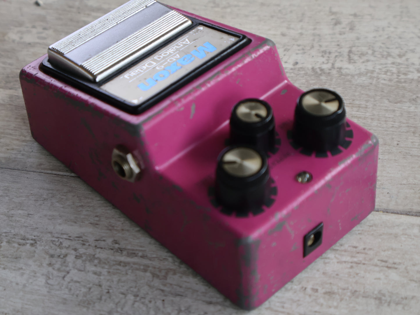 1981 Maxon AD-9 Analog Delay Vintage Effects Pedal