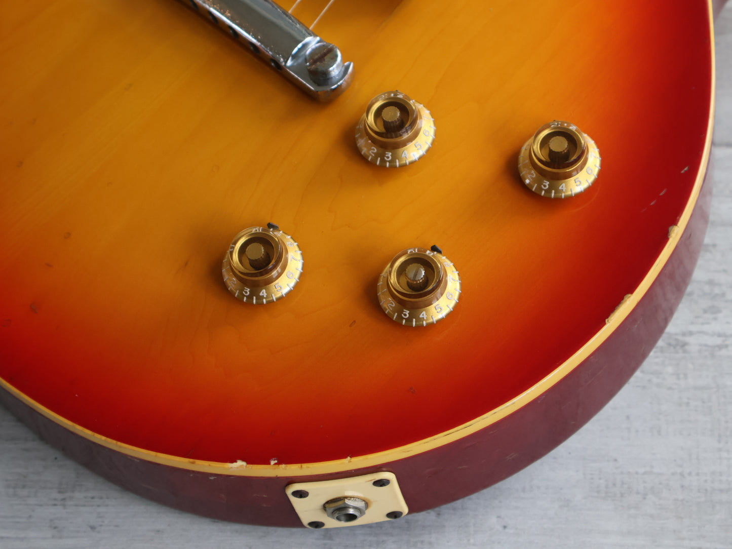 1978 Greco Japan EG-700 Les Paul Standard (Sunburst)