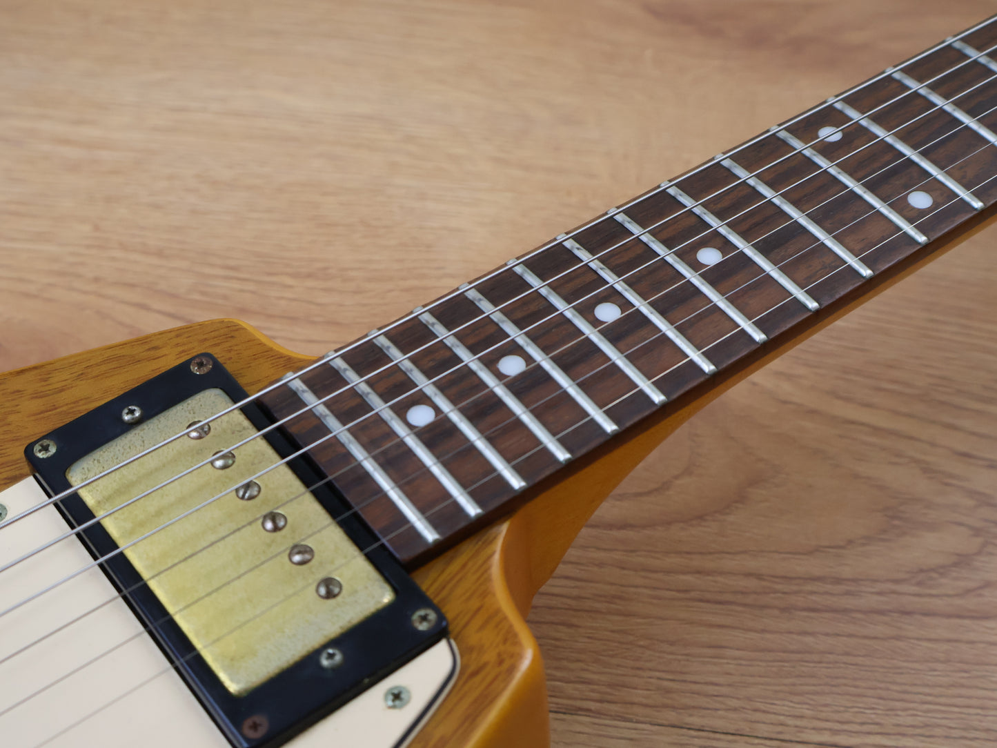 2006 Epiphone '58 1958 Reissue Korina Flying V (Natural)