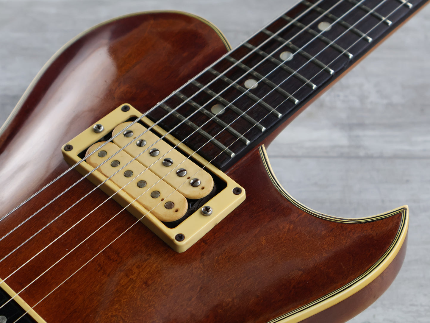 1977 Aria Pro II Japan PE-1500 Prototype Series Single Cutaway (Violin Finish)