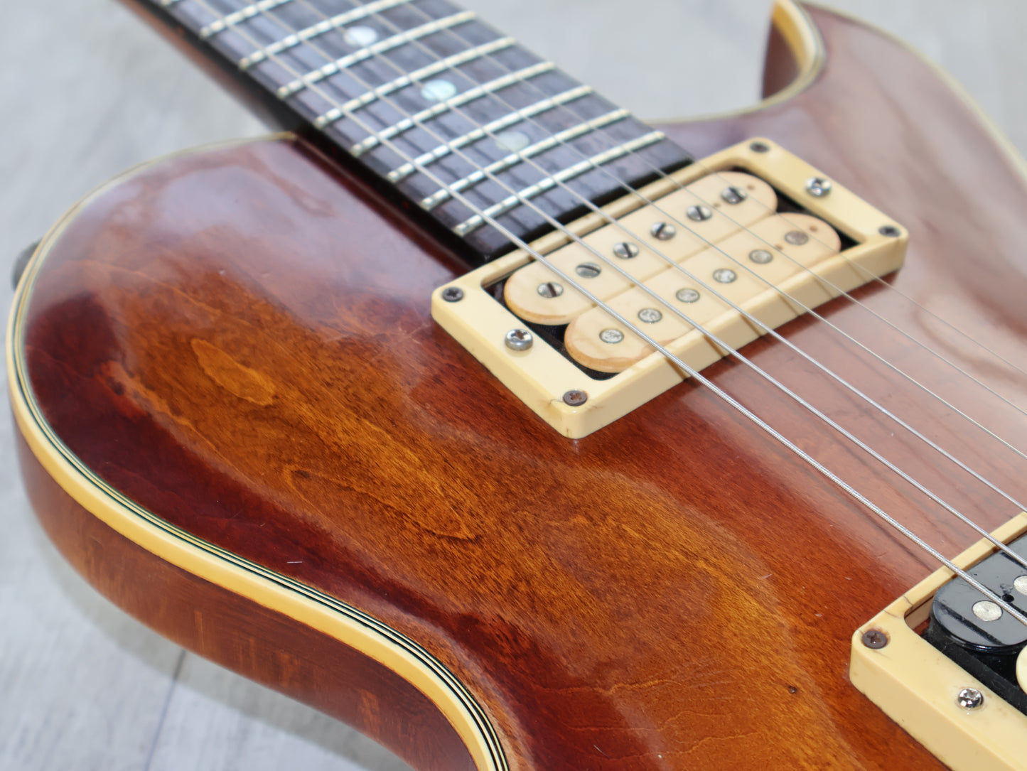 1977 Aria Pro II Japan PE-1500 Prototype Series Single Cutaway (Violin Finish)