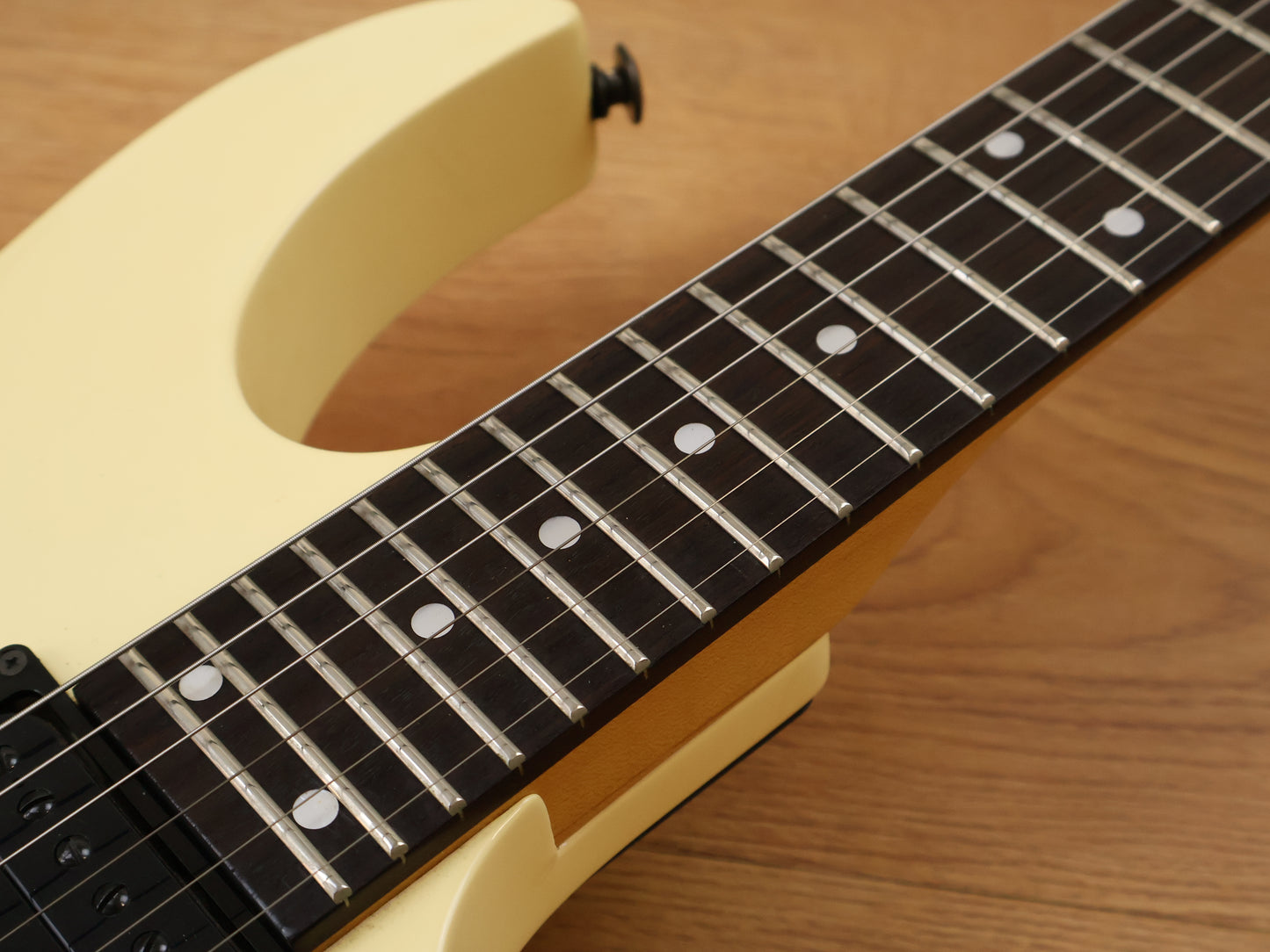 1989 Ibanez Japan RG570 Superstrat (Aged White)