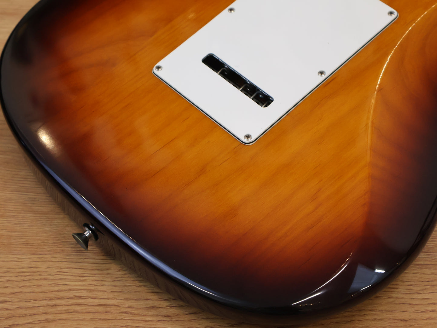 1994 Samick SSM-1 "Valley Arts Custom Pro Shop" Stratocaster (Sunburst)