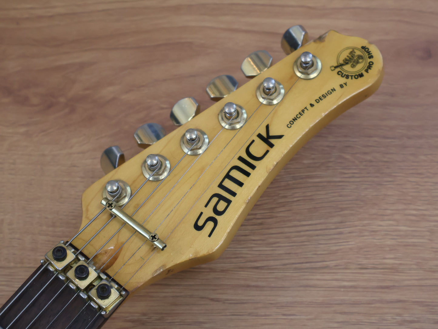 1995 Samick SSM-3 "Valley Arts Custom Pro Shop" Stratocaster (Transparent Red)