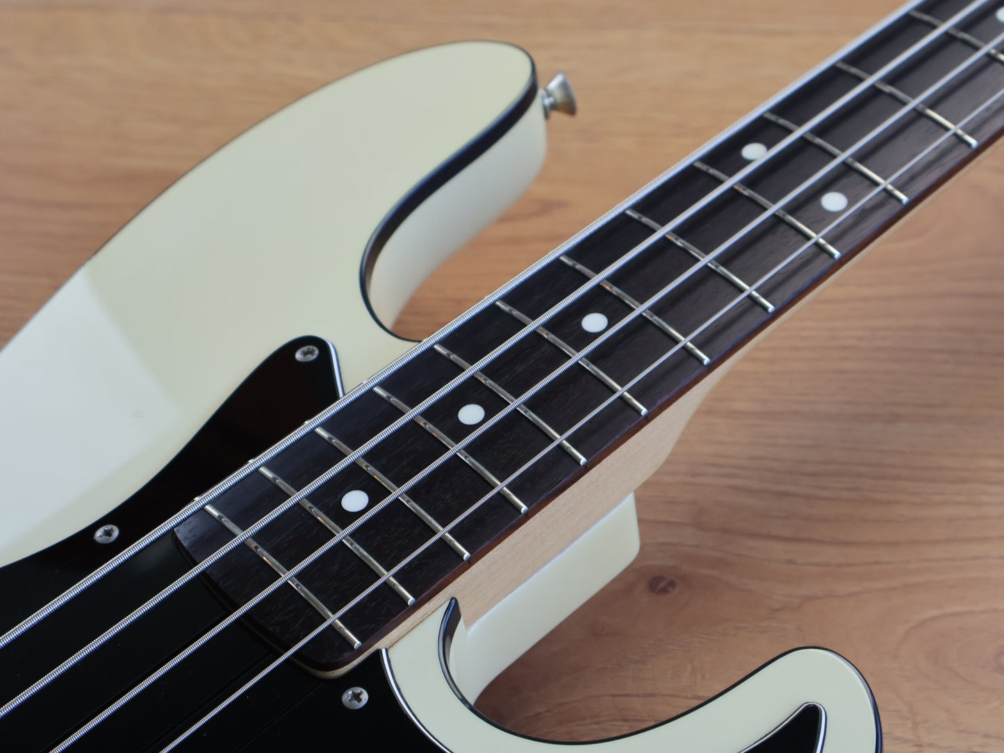 2012 Fender Japan AJB Aerodyne Jazz Bass (White)