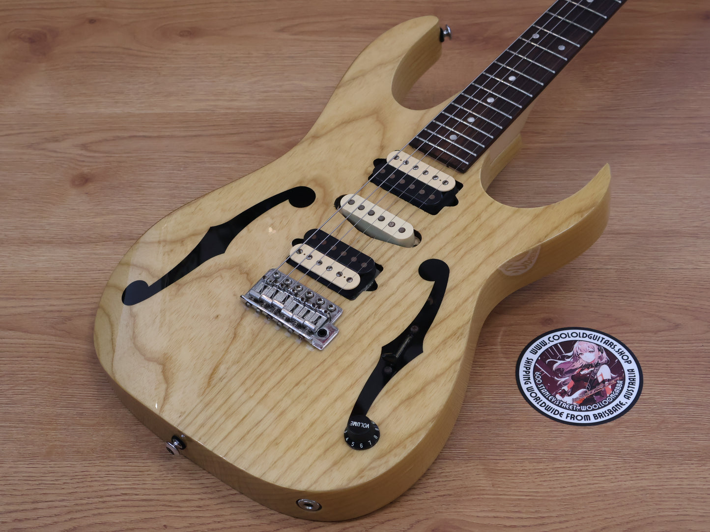 2015 Ibanez Premium PGM80P Paul Gilbert Signature Model (Natural)