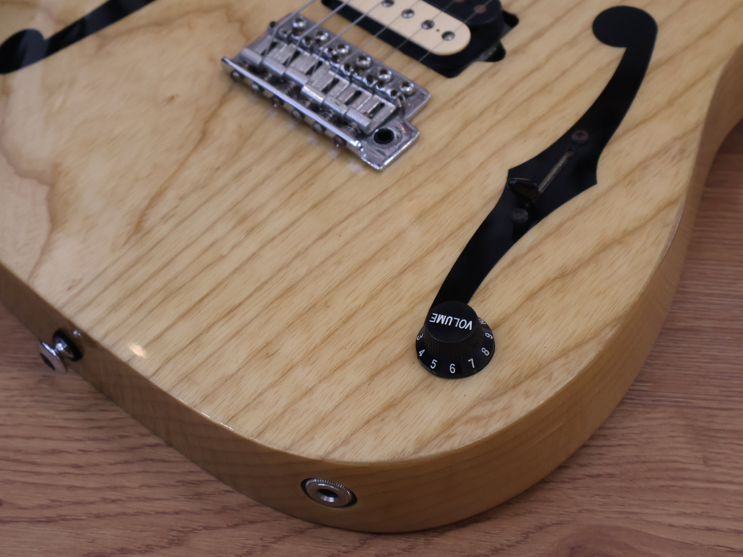 2015 Ibanez Premium PGM80P Paul Gilbert Signature Model (Natural)