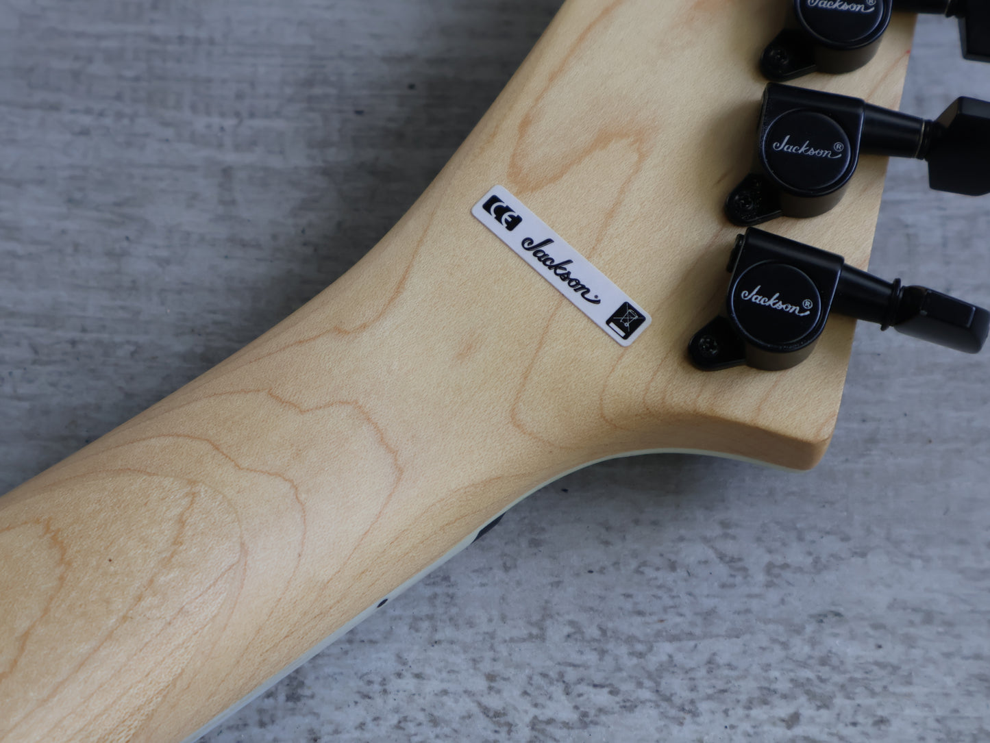 Jackson JS Series Dinky Arch Top JS22 DKA (Satin Black)