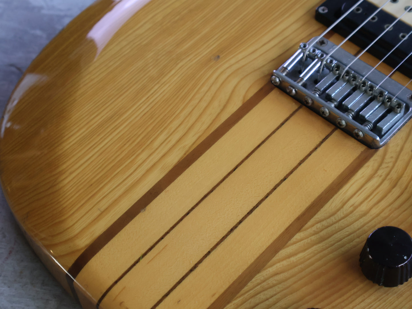 1979 Aria Pro II Japan TS-600 Neckthrough Tri-Sound (Natural)