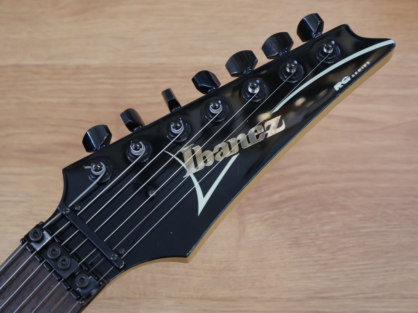2000 Ibanez Japan RG7420 7-String (Pearl Black)