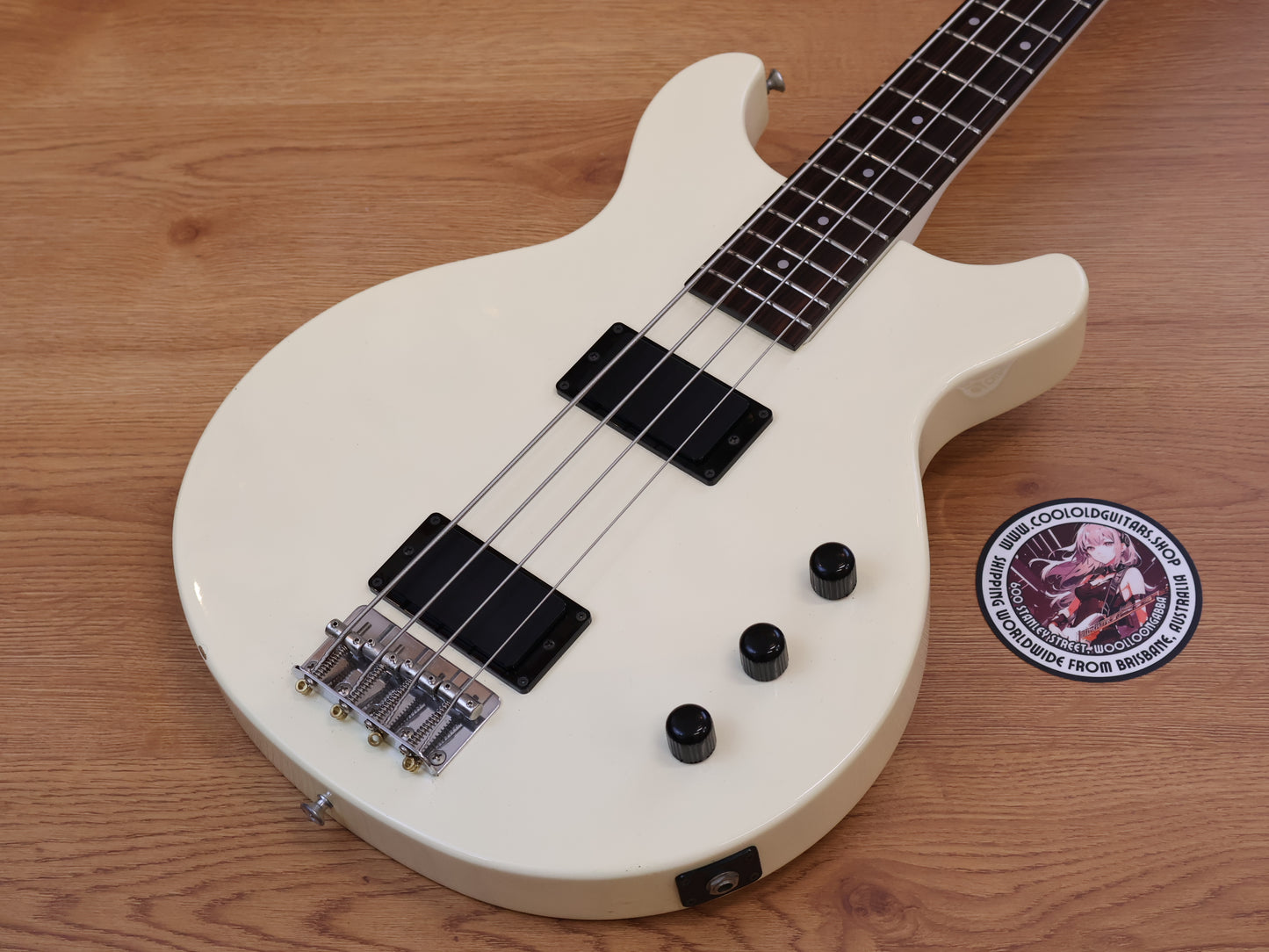1987 Greco Japan TVB-45 Double Cutaway Medium Scale Bass (White)