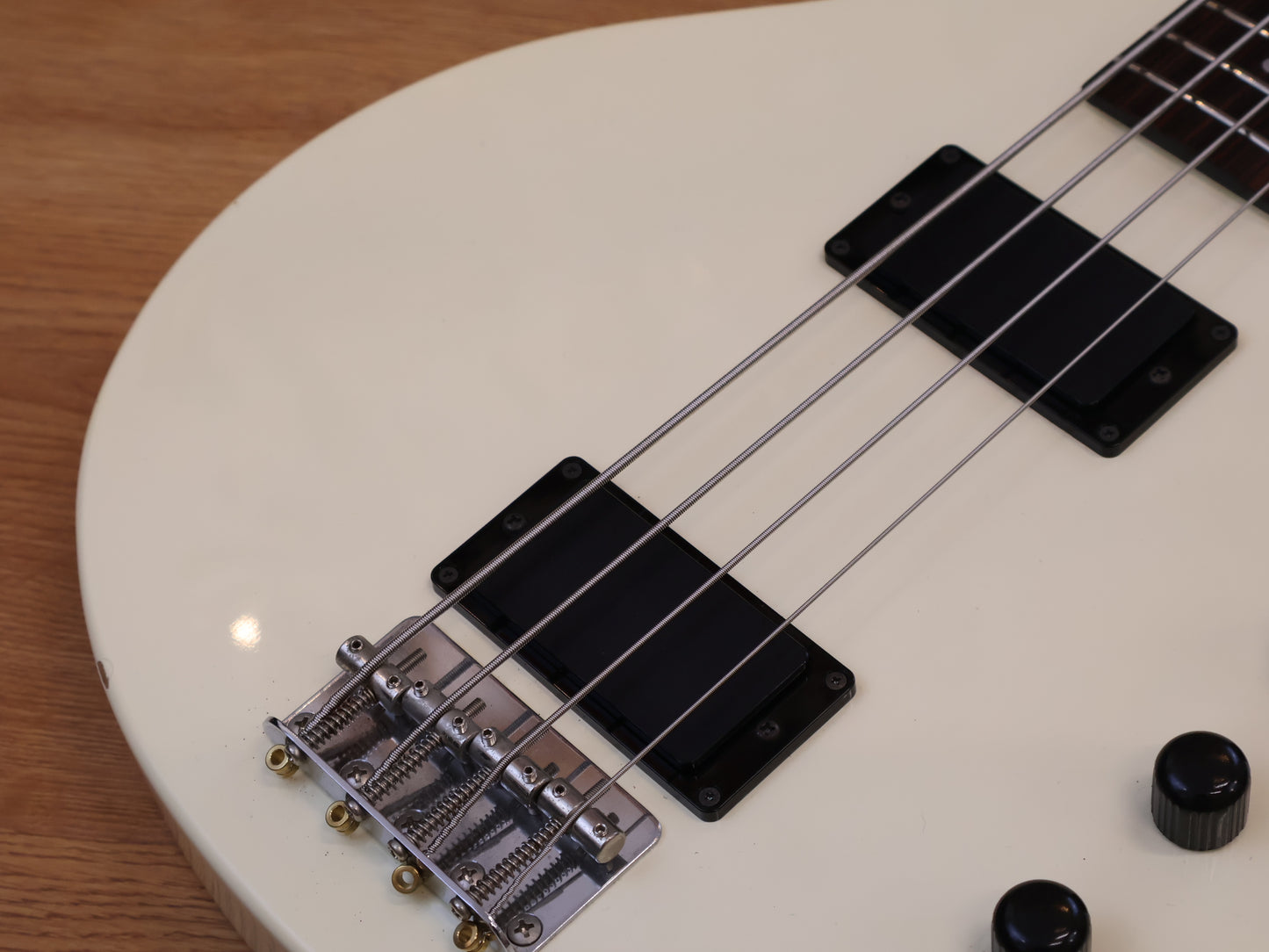 1987 Greco Japan TVB-45 Double Cutaway Medium Scale Bass (White)