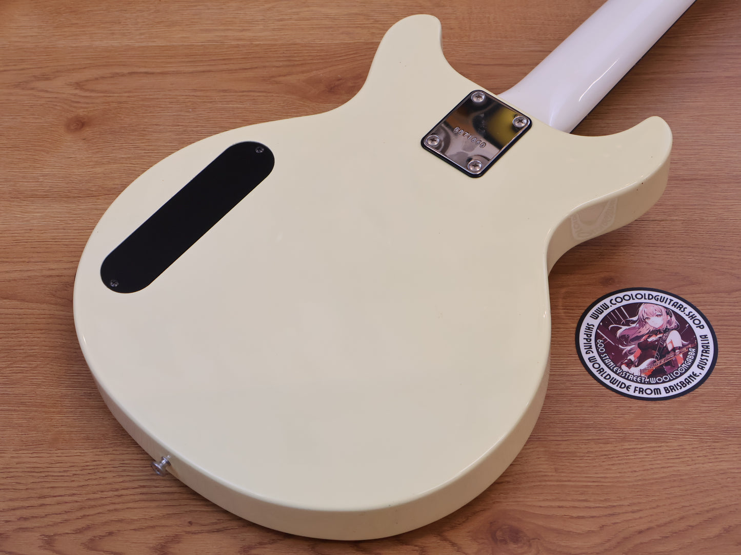 1987 Greco Japan TVB-45 Double Cutaway Medium Scale Bass (White)