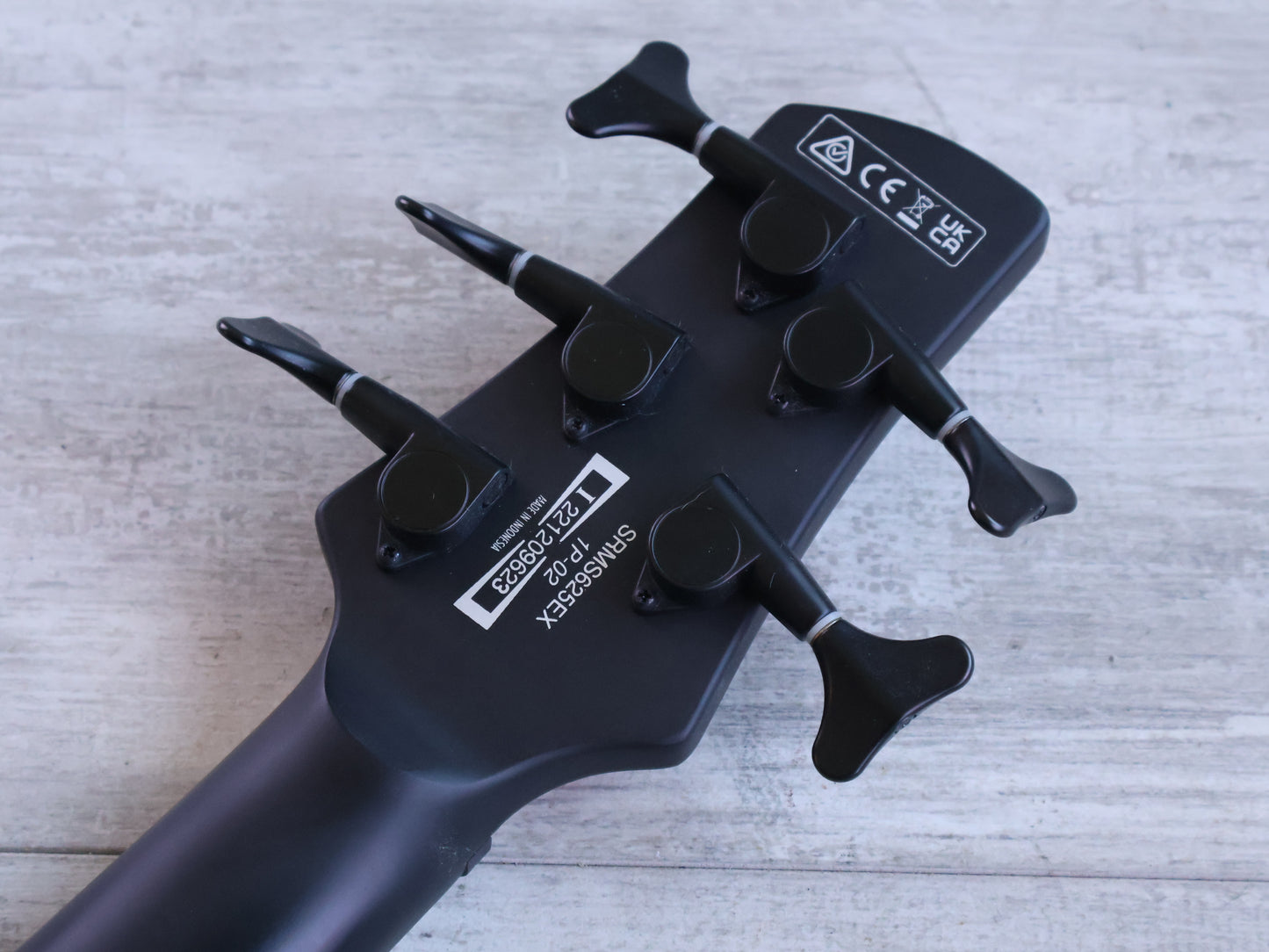 Ibanez SRMS625EX 5-String Multi-Scale Bass (Black Flat)