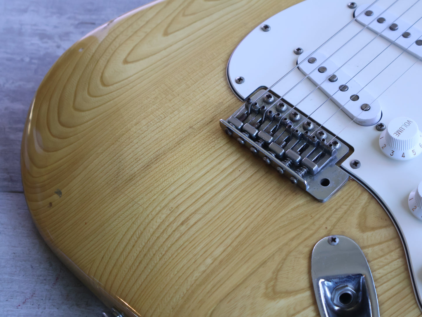 1977 Greco Japan SE-600N Sparkle Sounds Stratocaster (Natural)