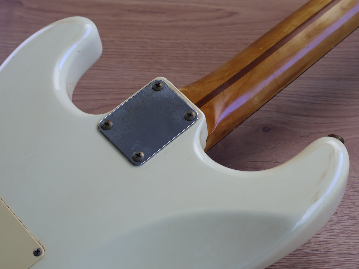 1986 Fender Japan Stratocaster Standard (Vintage White)